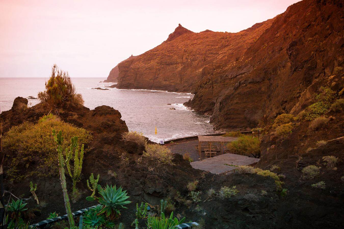 La Gomera. Playa La Caleta